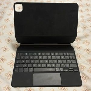 Apple I-Pad Smart Keyboard Model A2261